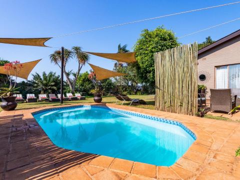 Ama Zulu Guesthouse & Safaris
