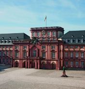 科法爾斯圖本酒店