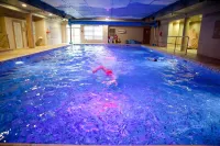 Four Seasons Hotel & Leisure Club - Pools