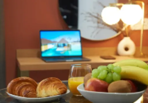 Corner-Set Cholet Centre