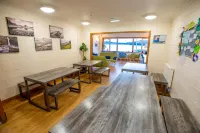 Portree Youth Hostel - breakfast