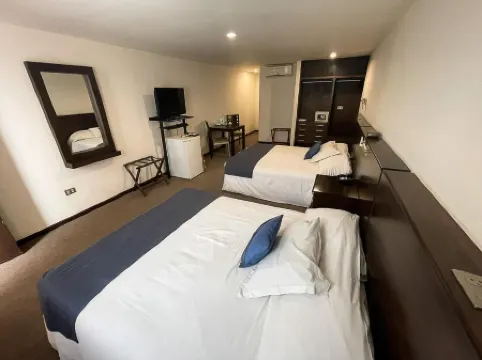 Avanti Hotel & Convention Center