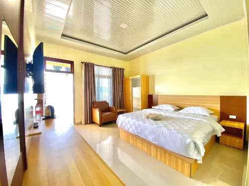 Mas Cottages Hotels in Samosir Regency