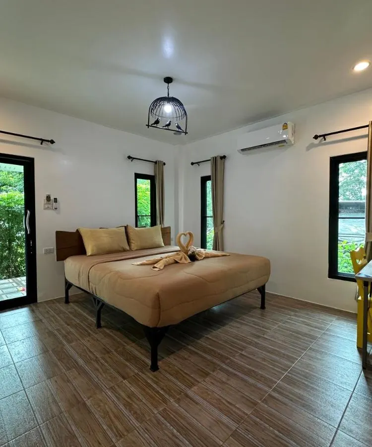 สแตนดาร์ดบังกะโล