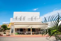 Athinais Suites
