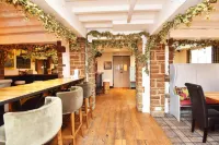 Chequers Inn Hotels in Markington with Wallerthwaite