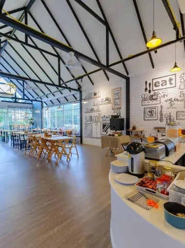 รูปภาพของเดอะเคเอ็น เกาะล้าน