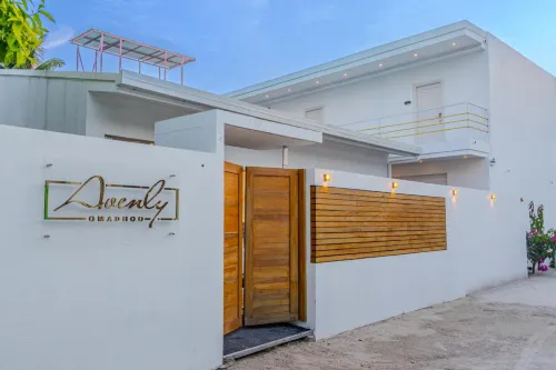 Avenly Omadhoo - Frühstück