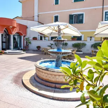 Hotel Costa d'Oro