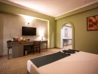 شيلتون إنترناشونال Hotels near بولغاتي