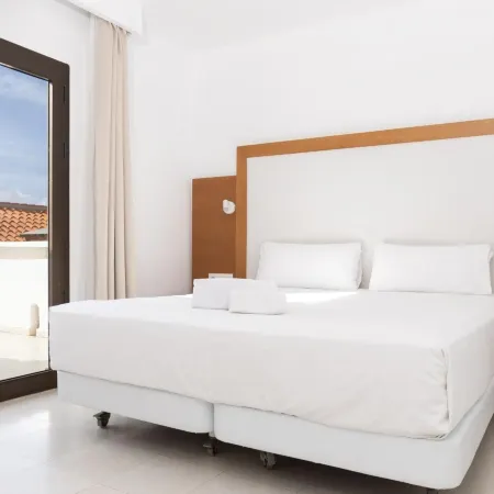 Apartamentos Hesperia Bristol Playa