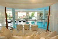 Hotel Ansitz Plantiz - Swimmingpools