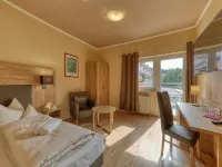 Wellnesshotel Deine Auszeit, Adults Only Hotels in Achslach