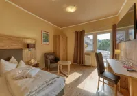 Wellnesshotel Deine Auszeit, Adults Only Hotels in Achslach