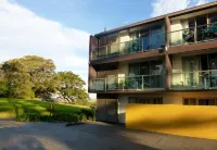 Park Ridge Retreat Hotels near Gerringong Railway Station
