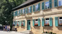 Gasthof Schiller Bei Bamberg Hotels in Litzendorf