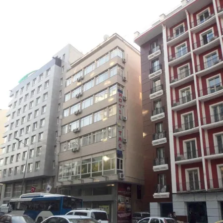 Tac Hotel
