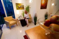 City-Hotel Modling Hotels in Modling