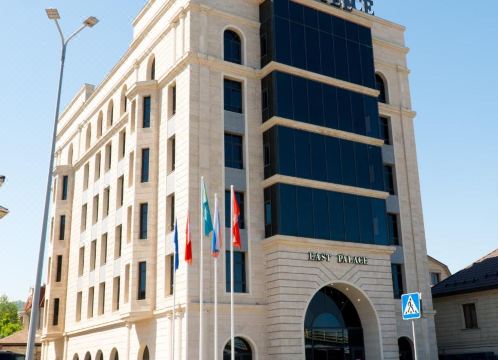 East Palace Hotel