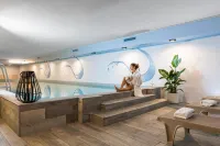 โรงแรมแอดมิรัล - ที่มีสระว่ายน้ำ