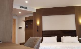 Klajdi Resort & Spa