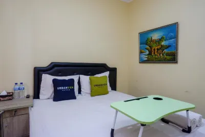 Urbanview Hotel Near Jogja City Mall Hotel di Gamping