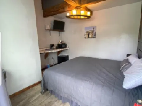 St. Anna's House Hotels in 