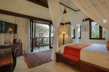 Manzelejepun Luxury Villa & Pavilion Отели рядом с достопримечательностью «Kampus FKIP UNMAS»