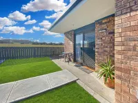 Kellraine Holiday Units