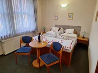 Hotel Unicornis Hôtels à : Szarvasko