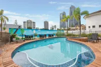 Gold Coast Inn Hotels in Surfers Paradise