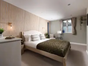 Sullivans Loft