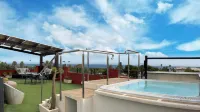 Atrium Hotel