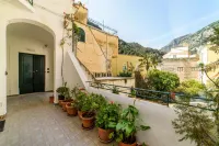 Cloister Suites Amalfi