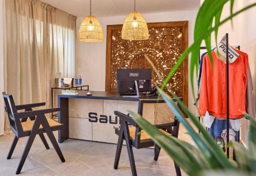 2. 사울로 비치 호..