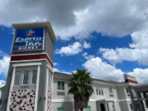 익스프레스 인 - 리치 National Museum of Funeral History 주변 호텔