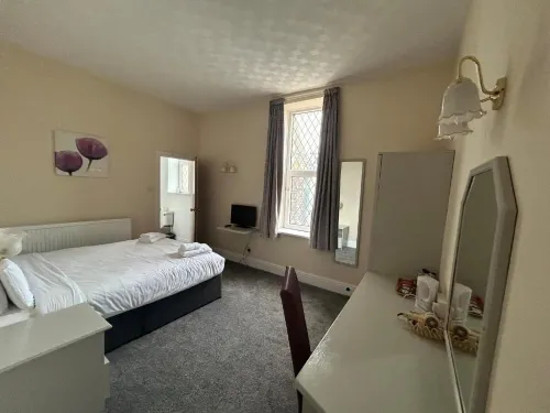 The Grand Hotel Hotels in Aberavon