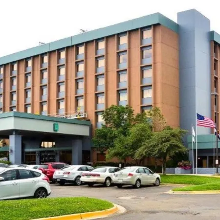 Embassy Suites by Hilton Denver Central Park