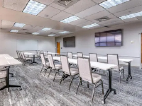 University Inn Hotels in Logan