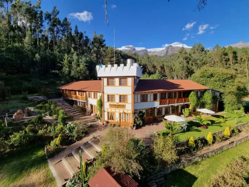 Copacabaña Lodge - Homestays