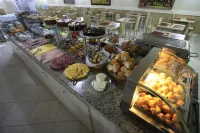 Sky Ville Hotel Canela - Desayuno