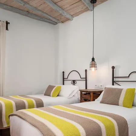 Habitaciones y Apartamentos en El Centro la Jábega by Conil Home