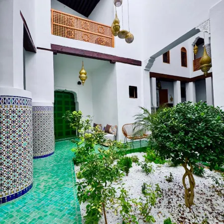 Riad Old City Palace