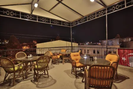 View Cave Hotel Отели рядом с достопримечательностью «Музей под открытым небом Гореме»