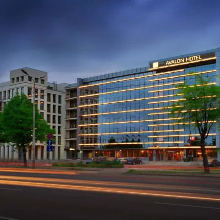 Avalon Hotel & Conferences