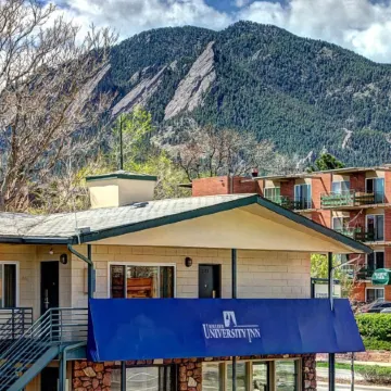 Boulder University Inn