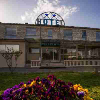 La rocade Hotel Exterior