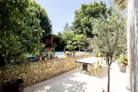 Une Odeur de Tilleul Hotel a Savigneux