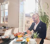 Lainez Rooms & Suites - servizio colazione