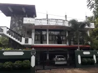 바실리코 홈스테이 Pinnawala Zoo 주변 호텔